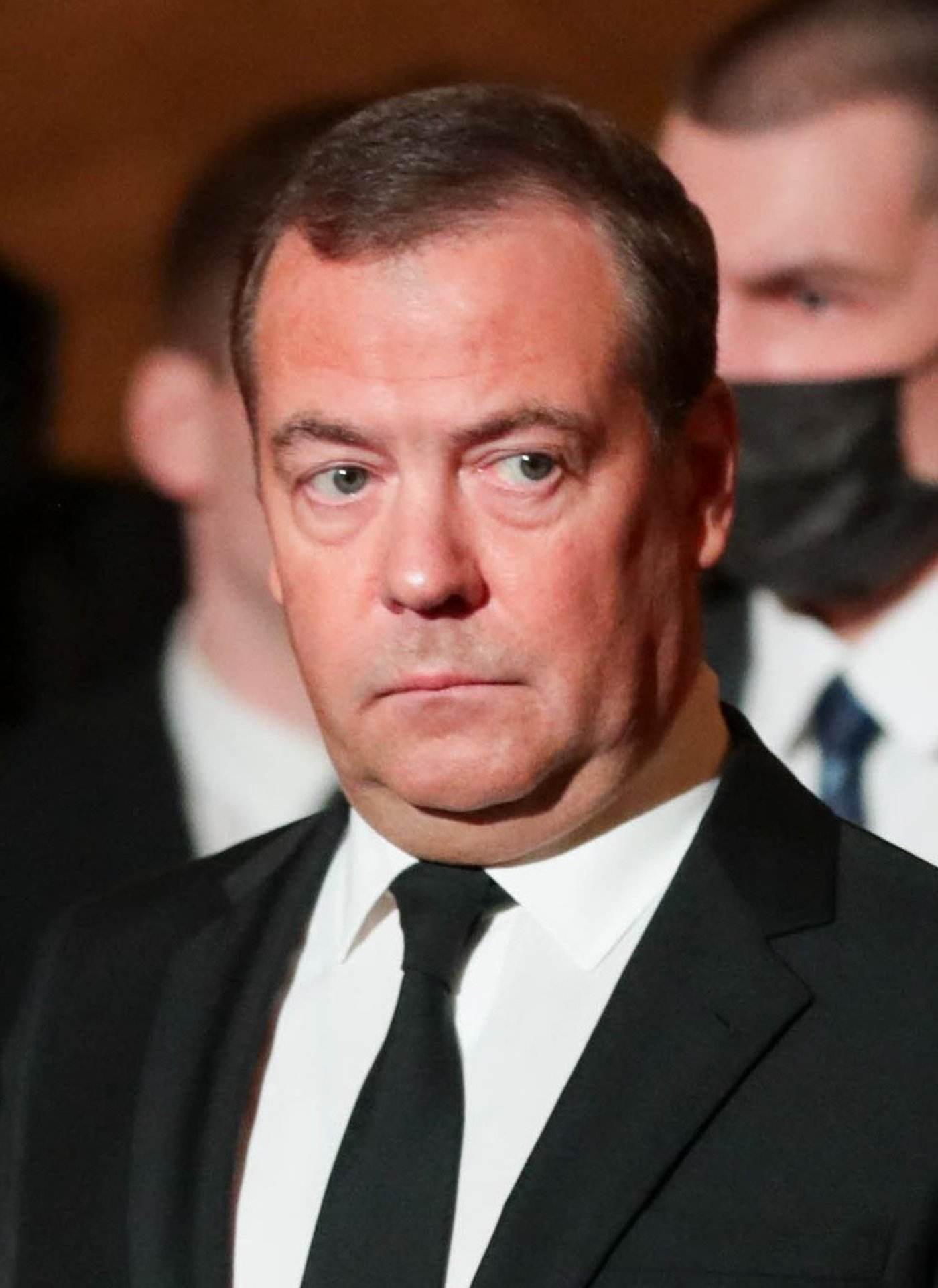 Dmitri Medvedev ameninţă cu un „atac direct” asupra Germaniei